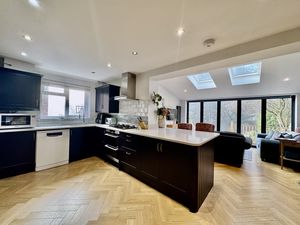 Photo 15- click for photo gallery